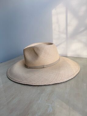 Cuyana Wide-Brim Straw Ecuador Hat - Beige/Natural